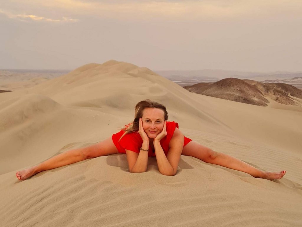 Yoga_desert_dune
